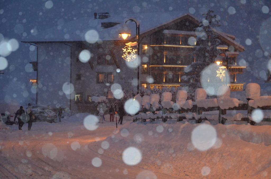 Sporthotel Zugspitze Lermoos Zewnętrze zdjęcie