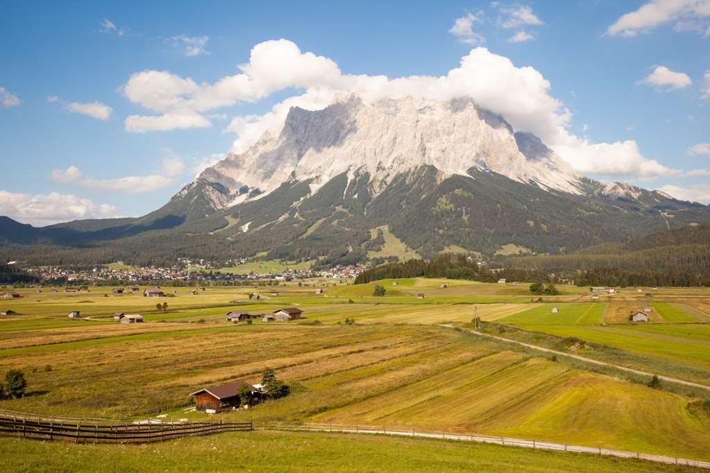 Sporthotel Zugspitze Lermoos Zewnętrze zdjęcie