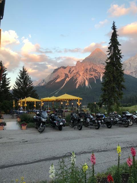 Sporthotel Zugspitze Lermoos Zewnętrze zdjęcie